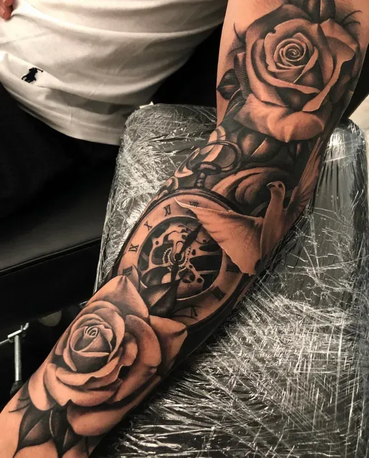 Rose, pocket watch and dove — Angelo Madrigal